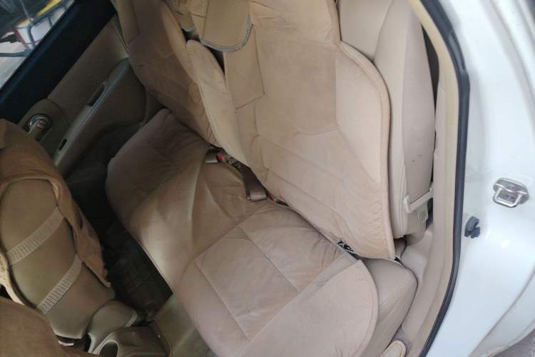 Used Nissan Livina 2013 1.6XE Manual Comfort Edition Left Rear Seat