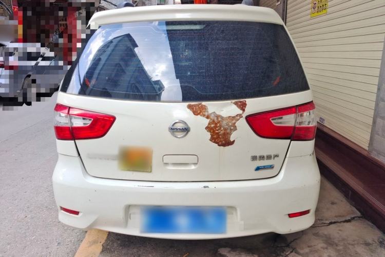 Used Nissan Livina 2013 1.6XE Manual Comfort Edition Rear