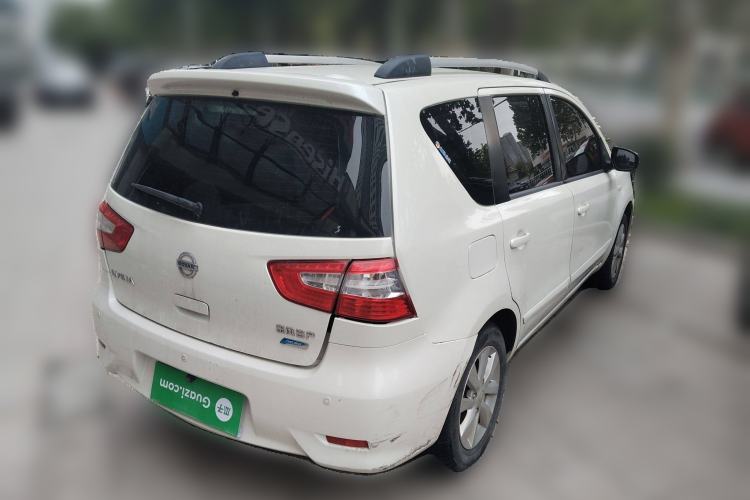 Used Nissan Livina 2013 1.6XL Manual Luxury Edition Rear Right 45 Deg