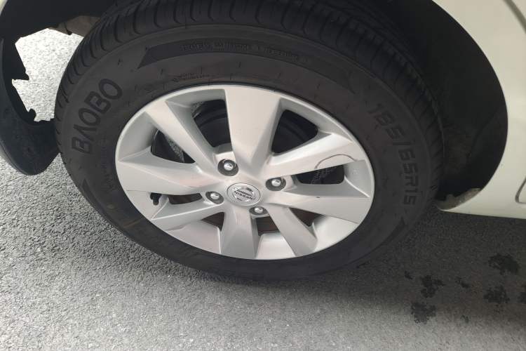 Used Nissan Livina 2013 1.6XL CVT Luxury Edition Right Rear Wheel Hub