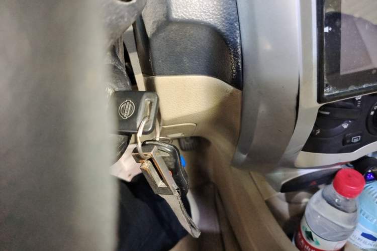 Used Nissan Livina 2013 1.6XE Manual Comfort Edition Vehicle Key