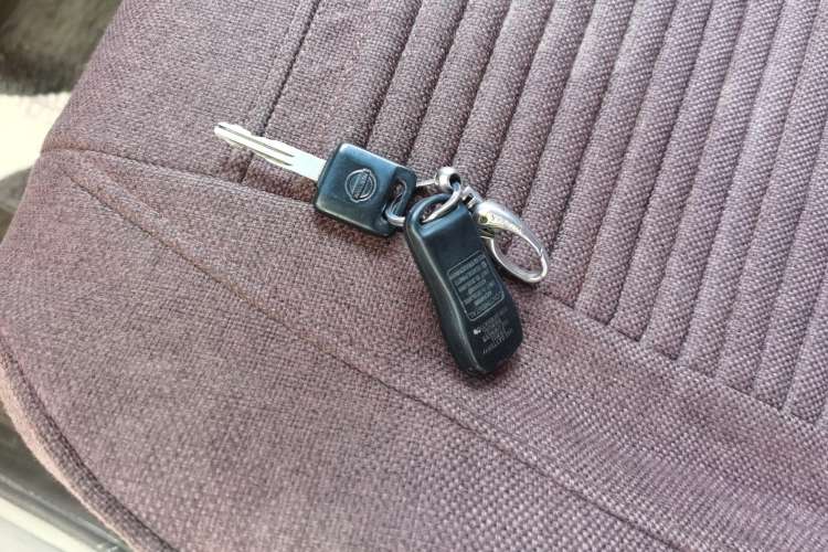 Used Nissan Livina 2013 1.6XE Manual Comfort Edition Vehicle Key