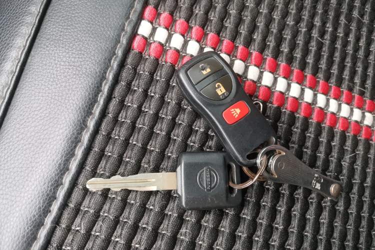 Used Nissan Livina 2013 1.6XL Manual Luxury Edition Vehicle Key