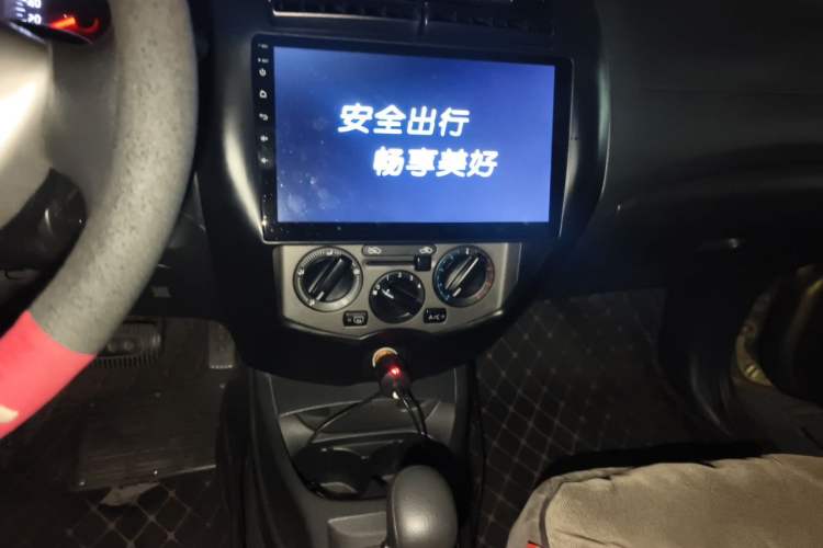 Used Nissan Livina 2013 JINRUI 1.6XV CVT Luxury Edition Audio And AC Panel