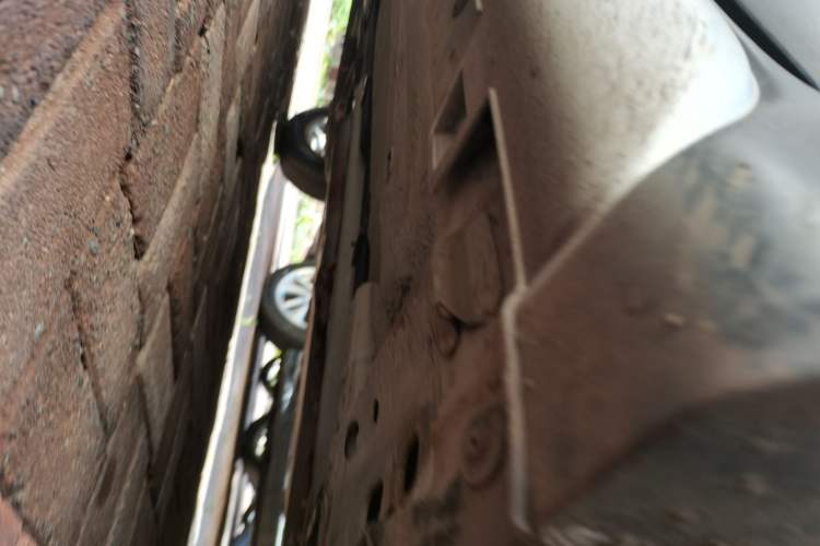 Used Nissan Livina 2013 Jinrui 1.6XL CVT Comfort Edition Chassis Front Right