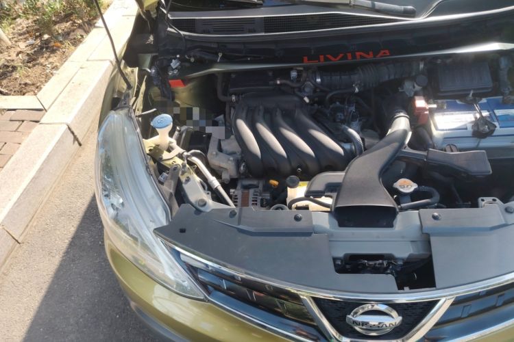 Used Nissan Livina 2013 JINRUI 1.6XV CVT Luxury Edition Engine Bay Right