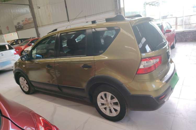 Used Nissan Livina 2013 Jinrui 1.6XL CVT Comfort Edition Exterior 5