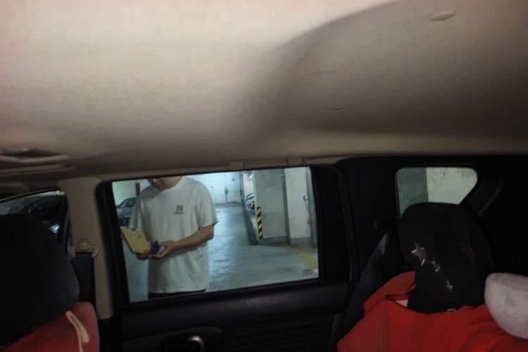 Used Nissan Livina 2013 JINRUI 1.6XV CVT Luxury Edition Headliner