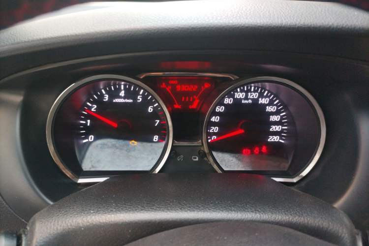 Used Nissan Livina 2013 Jingrui 1.6XL Manual Comfort Edition Instrument Cluster