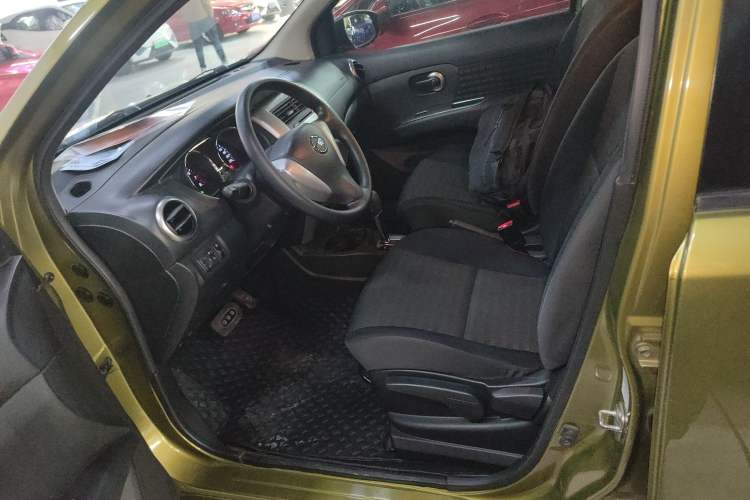 Used Nissan Livina 2013 Jinrui 1.6XL CVT Comfort Edition Left Front Seat