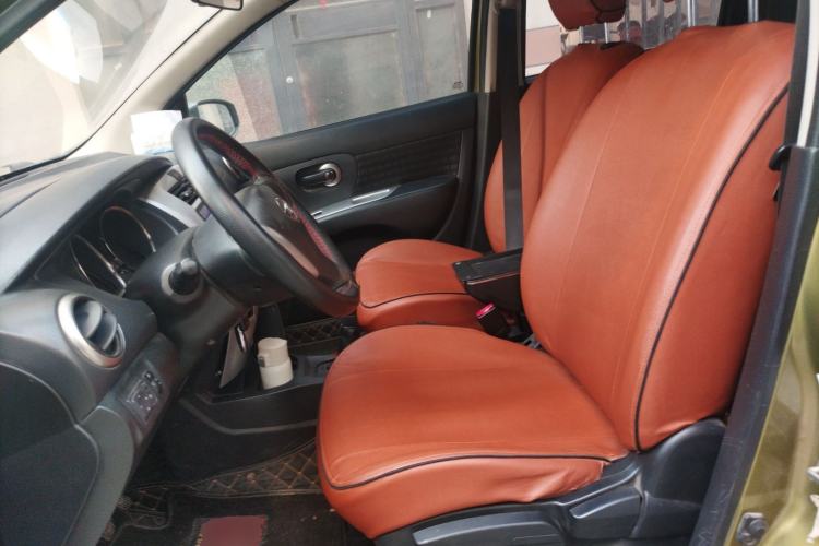 Used Nissan Livina 2013 Jingrui 1.6XL Manual Comfort Edition Left Front Seat