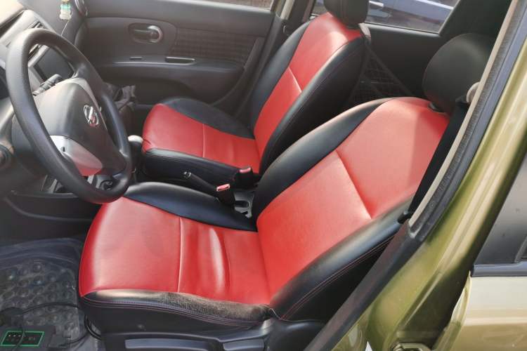 Used Nissan Livina 2013 JINRUI 1.6XV Manual Luxury Edition Left Front Seat