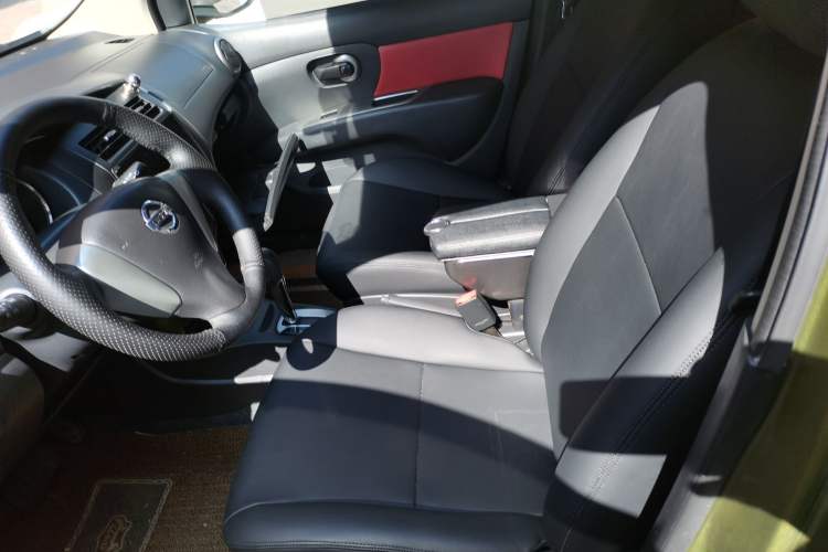 Used Nissan Livina 2013 Jinrui 1.6XL CVT Comfort Edition Left Front Seat