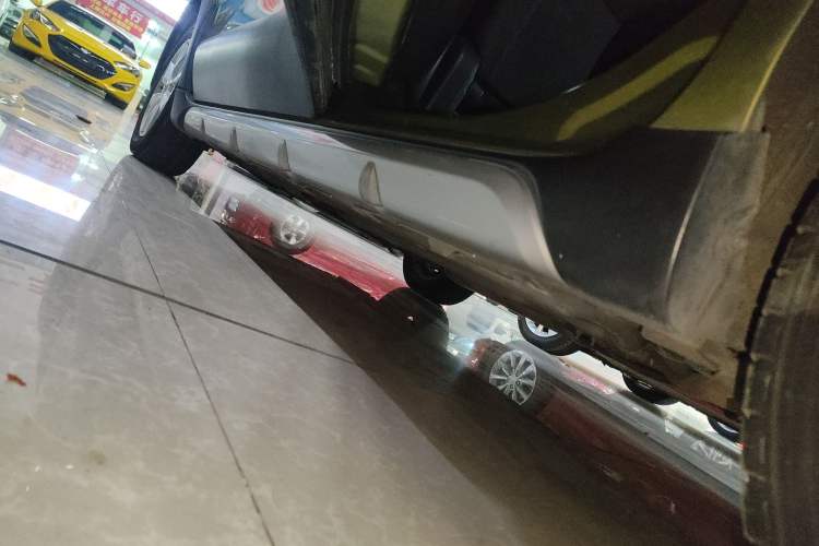 Used Nissan Livina 2013 Jinrui 1.6XL CVT Comfort Edition Left Side Sill