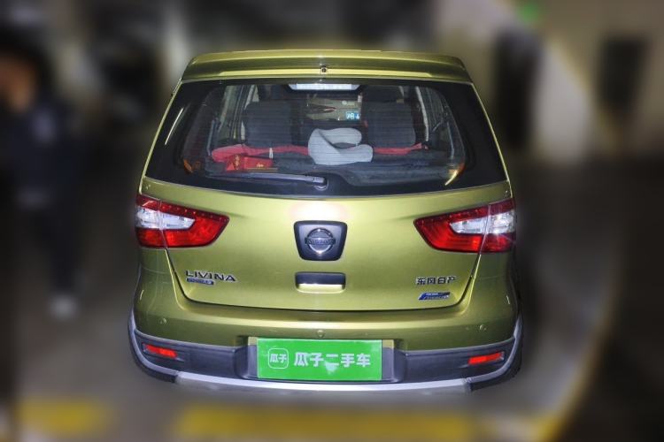 Used Nissan Livina 2013 JINRUI 1.6XV CVT Luxury Edition Rear