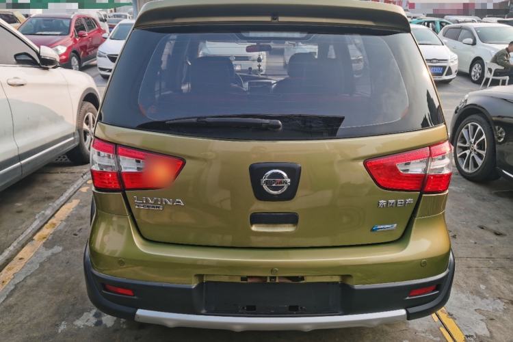Used Nissan Livina 2013 JINRUI 1.6XV Manual Luxury Edition Rear
