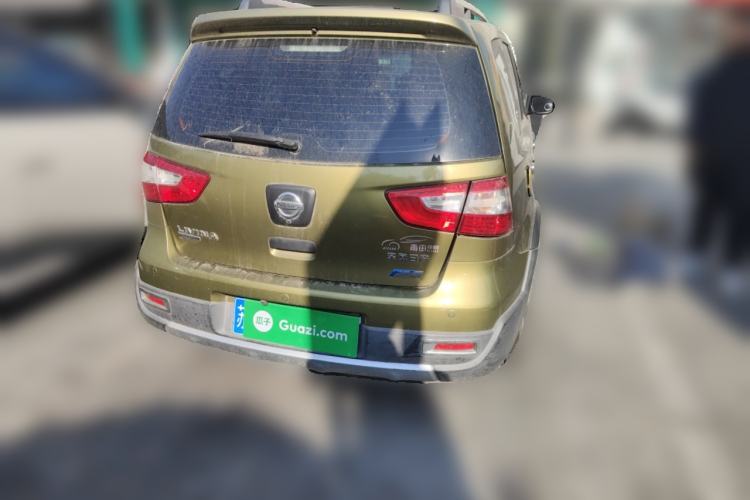 Used Nissan Livina 2013 JINRUI 1.6XV CVT Luxury Edition Rear