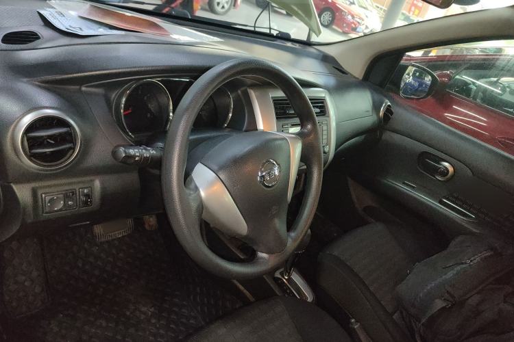 Used Nissan Livina 2013 Jinrui 1.6XL CVT Comfort Edition Steering Wheel