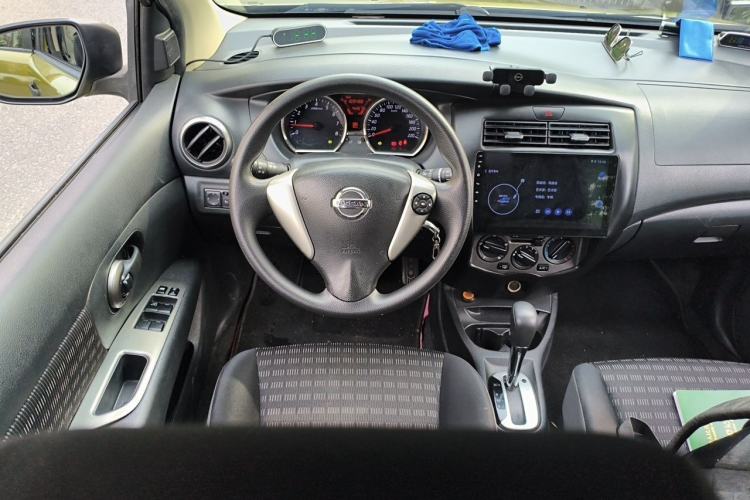 Used Nissan Livina 2013 Jinrui 1.6XL CVT Comfort Edition Steering Wheel