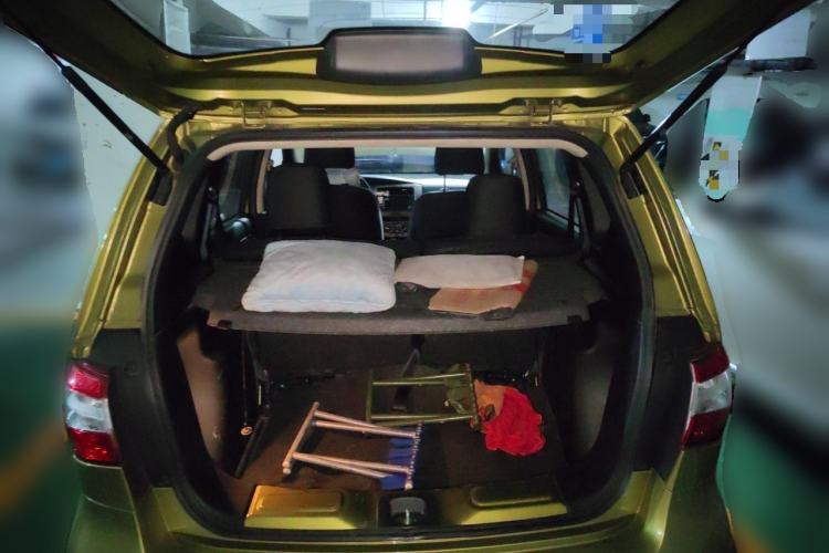 Used Nissan Livina 2013 Jingrui 1.6XL Manual Comfort Edition Trunk
