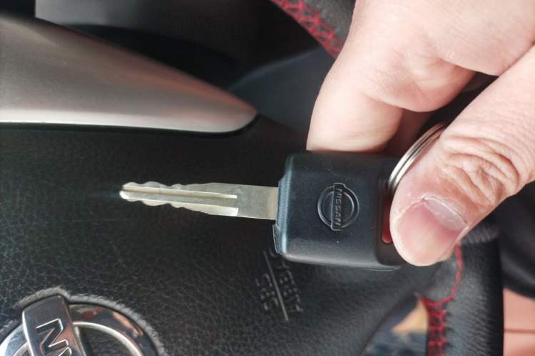Used Nissan Livina 2013 Jingrui 1.6XL Manual Comfort Edition Vehicle Key