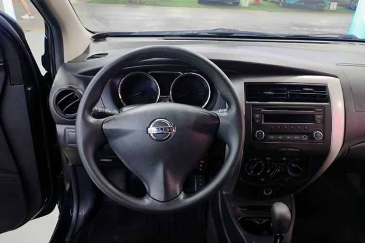 Used Nissan Livina 2015 1.6XE CVT Comfort Edition Steering Wheel