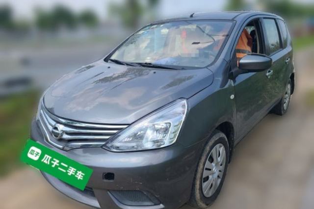 Nissan Livina 2015 1.6XE Manual Comfort Connect Edition usado