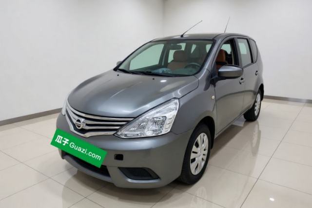 Gebrauchter Nissan Livina 2015 1.6XE Manual Comfort Connect Edition