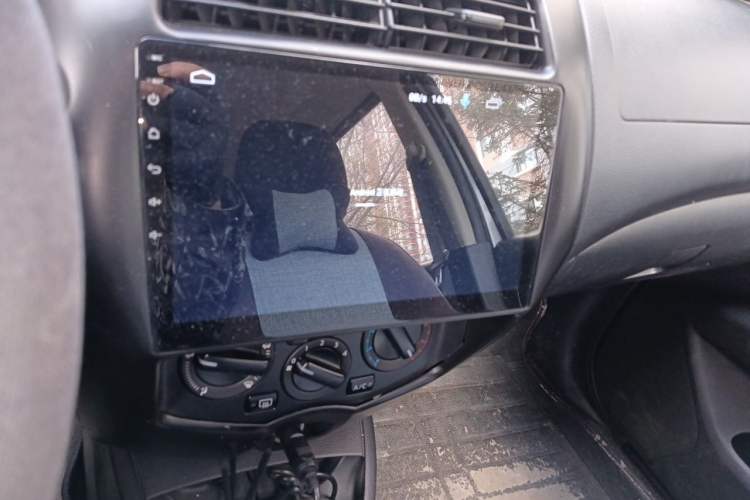 Used Nissan Livina 2015 1.6XE CVT Comfort Edition Audio And AC Panel