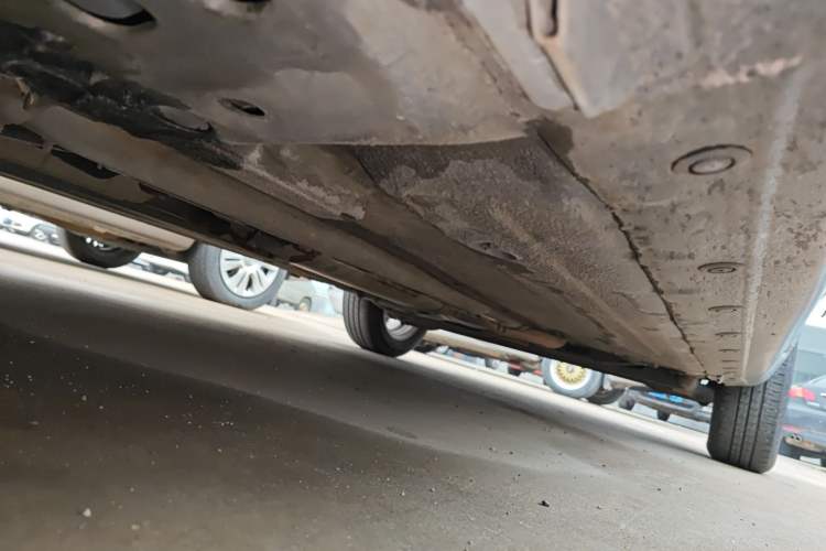 Used Nissan Livina 2015 1.6XE Manual Comfort Edition Chassis Front Left