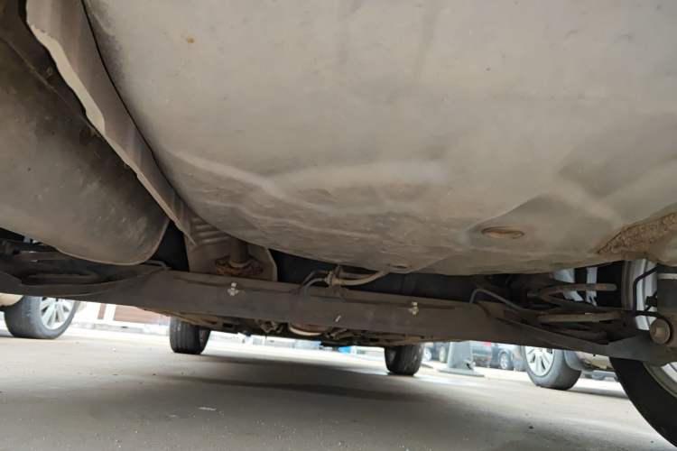 Used Nissan Livina 2015 1.6XE Manual Comfort Edition Chassis Rear