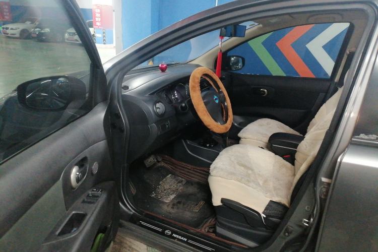 Used Nissan Livina 2015 1.6XE CVT Comfort Edition Driver Seat