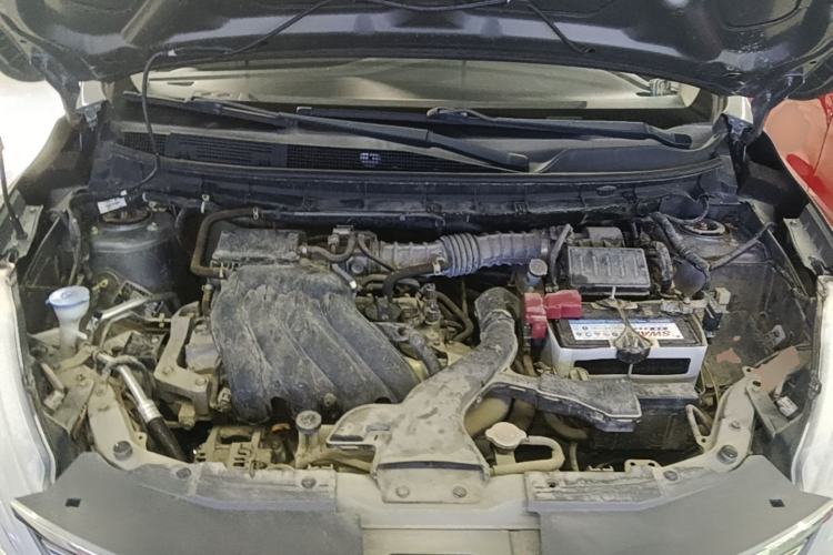 Used Nissan Livina 2015 1.6XE Manual Comfort Edition Engine Bay