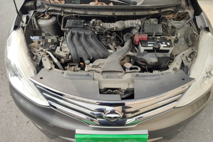 Used Nissan Livina 2015 1.6XE CVT Comfort Edition Engine Bay