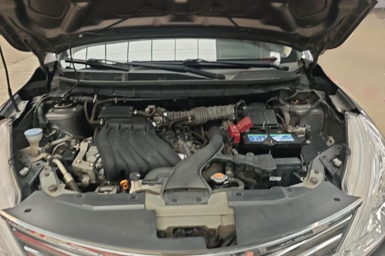 Used Nissan Livina 2015 1.6XE CVT Comfort Edition Engine Bay