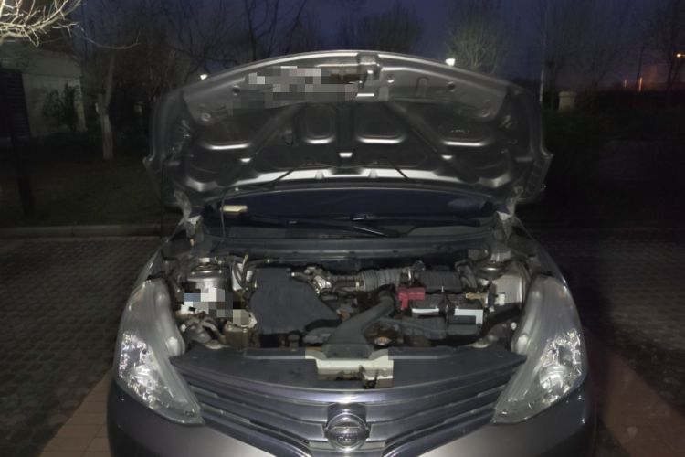 Used Nissan Livina 2015 1.6XE CVT Comfort Edition Engine Bay