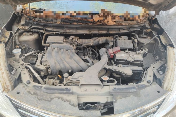 Used Nissan Livina 2015 1.6XE CVT Comfort Edition Engine Bay