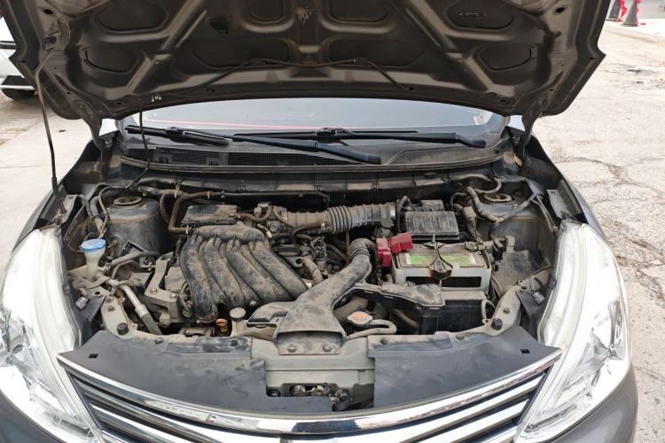 Used Nissan Livina 2015 1.6XE CVT Comfort Edition Engine Bay