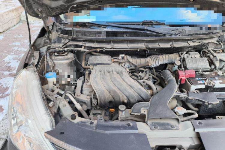 Used Nissan Livina 2015 1.6XE CVT Comfort Edition Engine Bay Right
