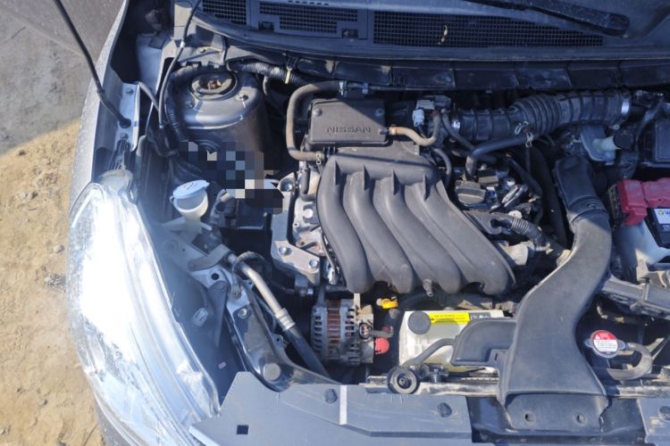 Used Nissan Livina 2015 1.6XE Manual Comfort Edition Engine Bay Right