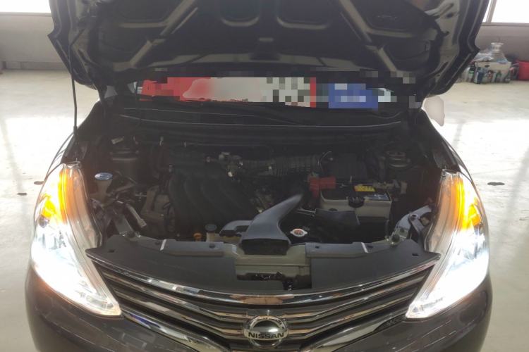 Used Nissan Livina 2015 1.6XE CVT Comfort Edition Engine Bay
