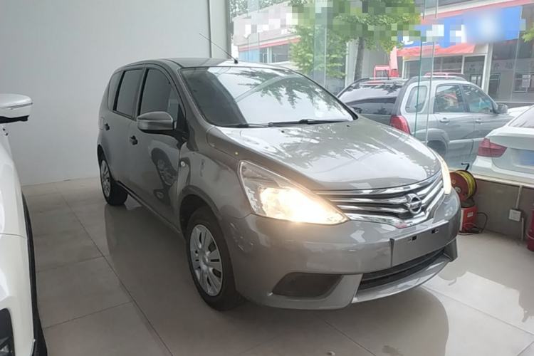 Used Nissan Livina 2015 1.6XE Manual Comfort Edition Exterior 1