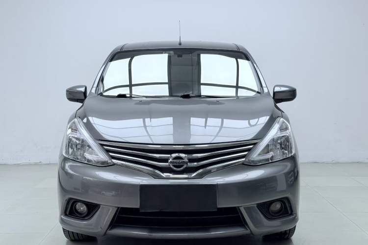 Used Nissan Livina 2015 1.6XE CVT Comfort Edition Exterior 1