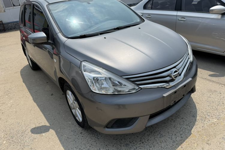 Used Nissan Livina 2015 1.6XE CVT Comfort Edition Exterior 2
