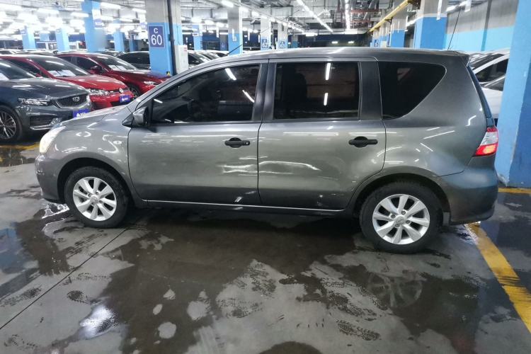 Used Nissan Livina 2015 1.6XE CVT Comfort Edition Exterior 3