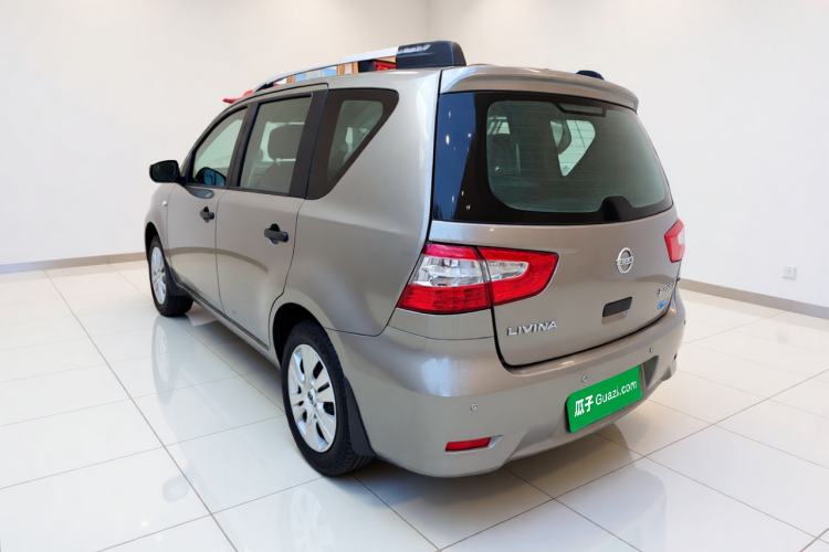 Used Nissan Livina 2015 1.6XE Manual Comfort Edition Exterior 3