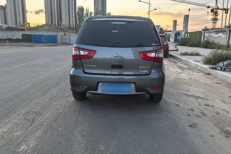 Used Nissan Livina 2015 1.6XE CVT Comfort Edition Exterior 4