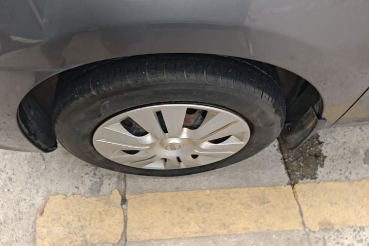 Used Nissan Livina 2015 1.6XE CVT Comfort Edition Exterior 4