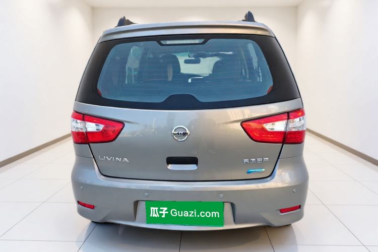 Used Nissan Livina 2015 1.6XE Manual Comfort Edition Exterior 4