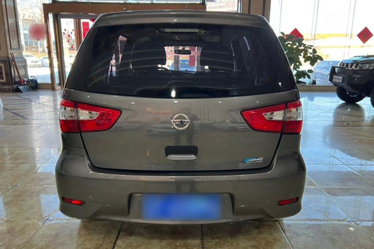 Used Nissan Livina 2015 1.6XE CVT Comfort Edition Exterior 4